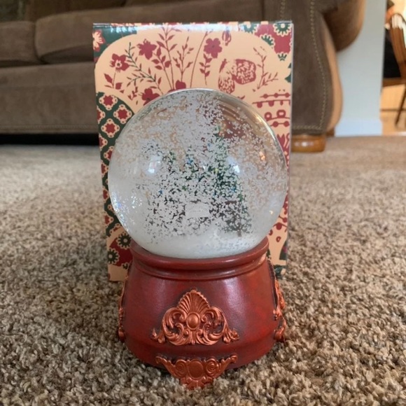 Taylor Swift Other New Taylor Swift Christmas Tree Farm Snow Globe Poshmark